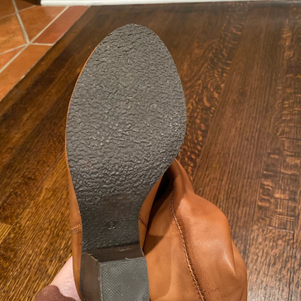 Steve Madden Reversee - Picture 3 of 6